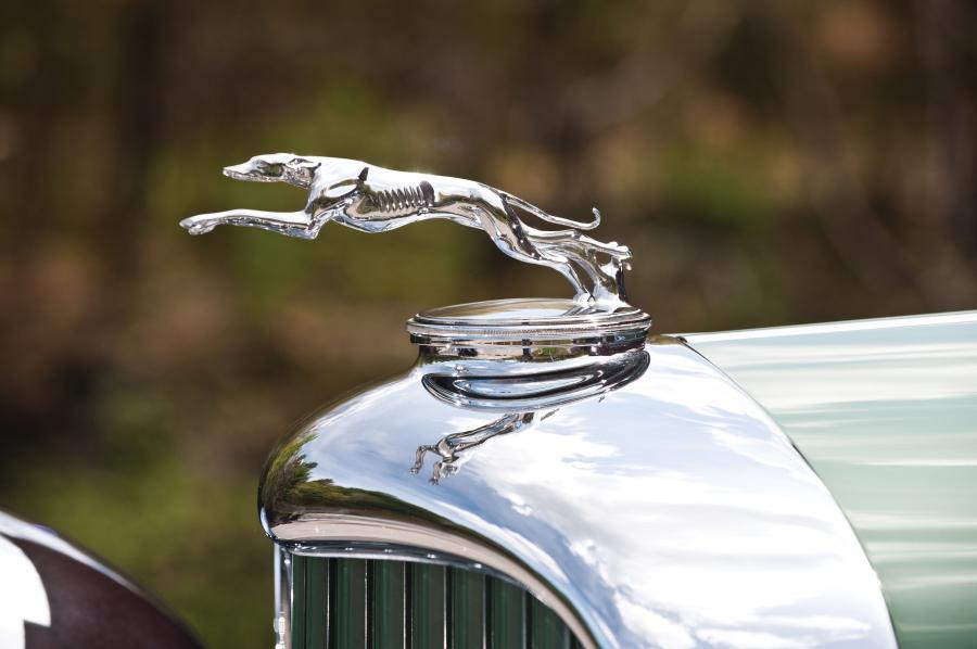Логотип Lincoln Model KB Coupe by Judkins (244-B) 1932 года  (фото 48 из 52)